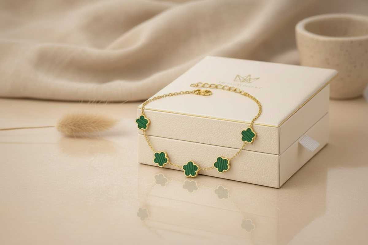 Bracelet on Box with Beige Decor