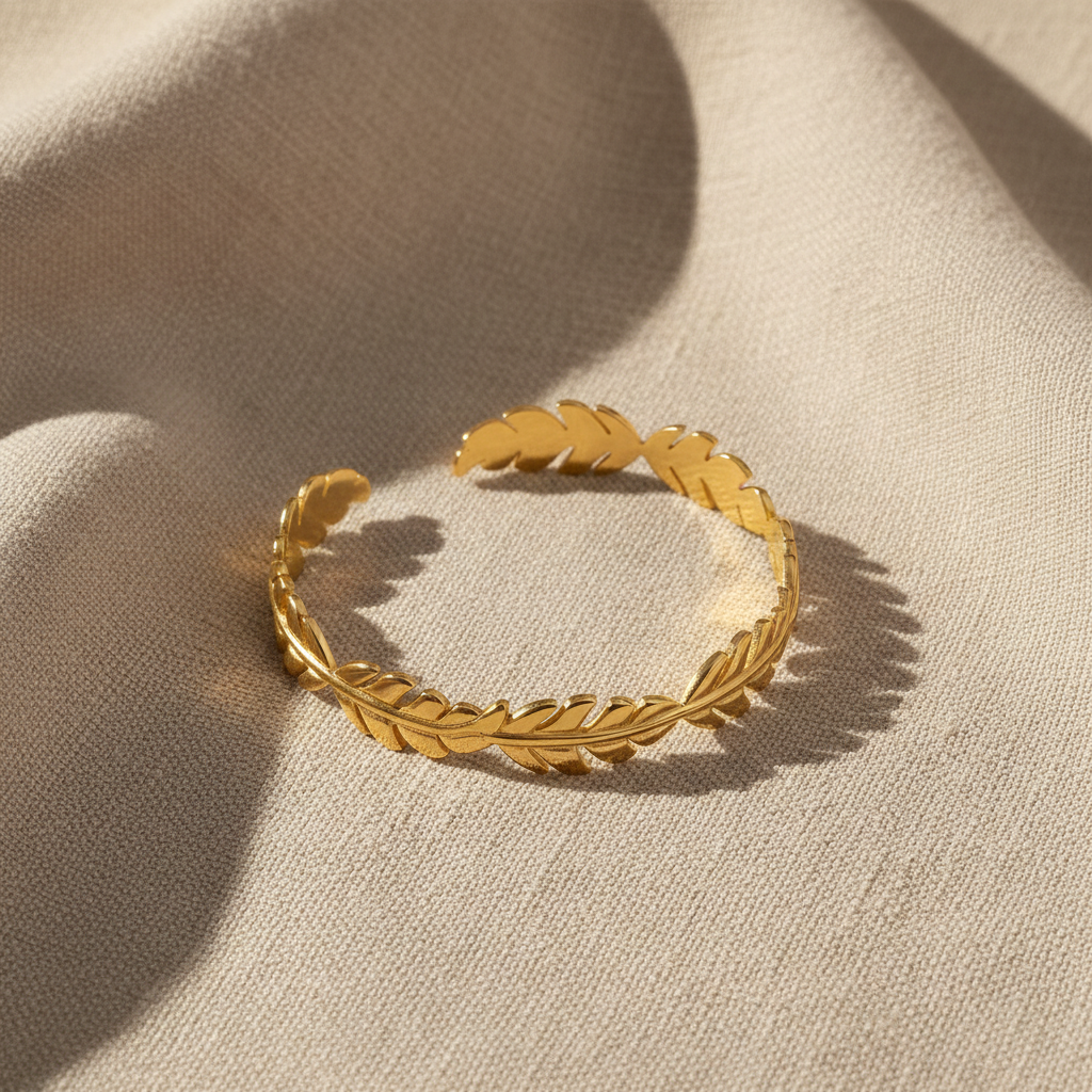Liara Bangle Lifestyle